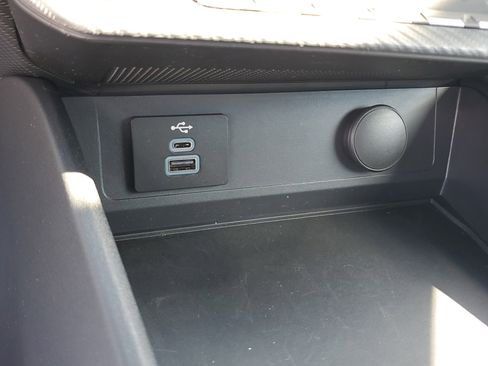 Used 2024 Ford Mustang Coupe image 22