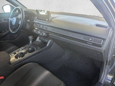 Used 2025 Honda Civic Sport image 20