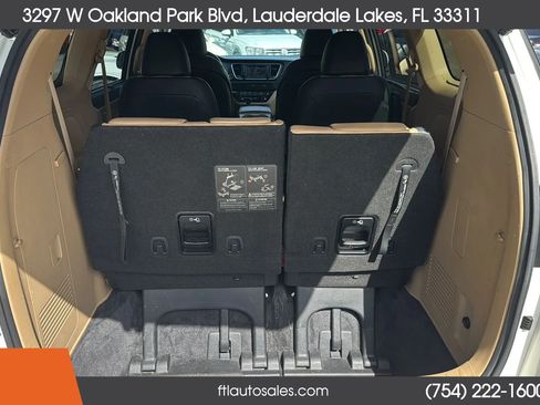 Used 2017 Kia Sedona LX w/ LX Essentials Premium Package FWD image 41