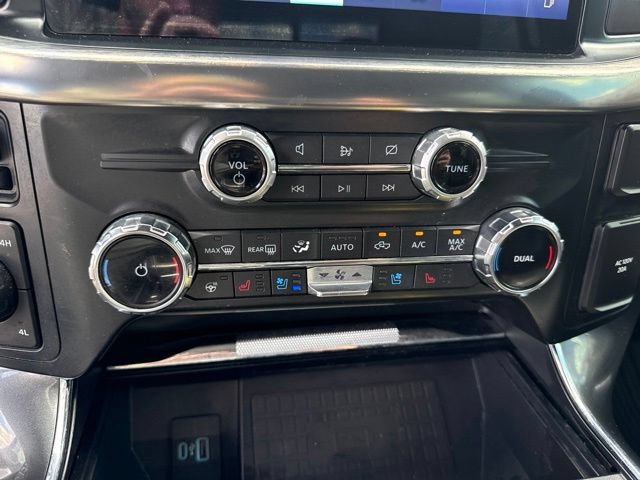 Used 2022 Ford F150 Lariat w/ Equipment Group 502A High AWD/4WD image 11