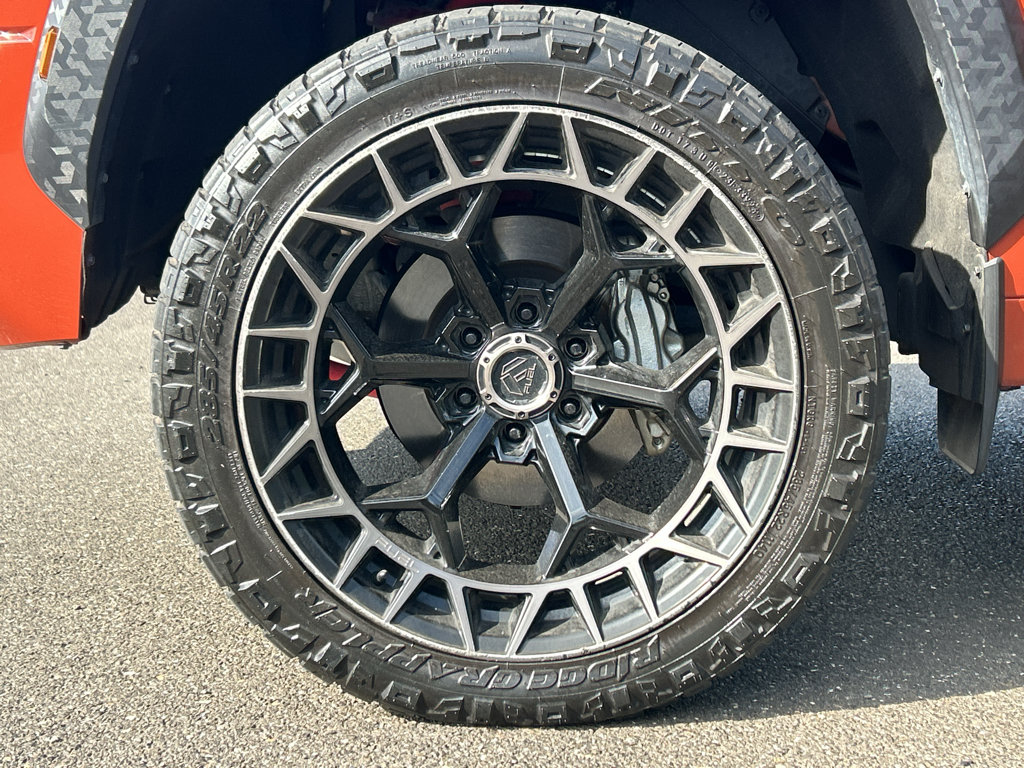 Used 2024 Toyota Tundra TRD Pro AWD/4WD image 11