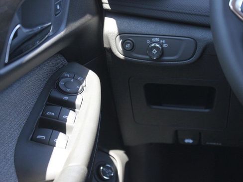 New 2026 Chevrolet TrailBlazer LT w/ Convenience Package image 11