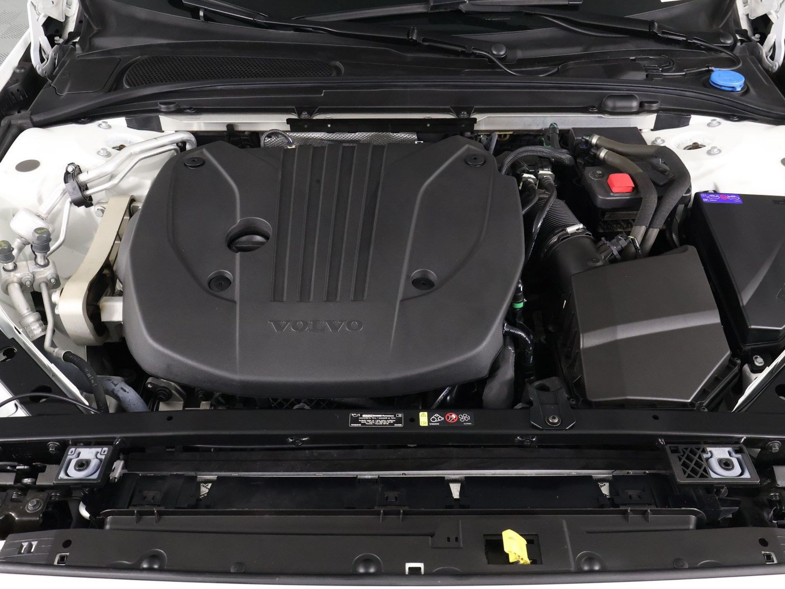 Certified 2023 Volvo S60 B5 Plus w/ Climate Package FWD image 24