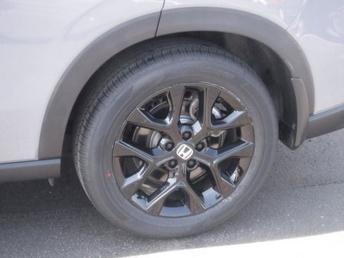 Used 2023 Honda HR-V Sport image 3