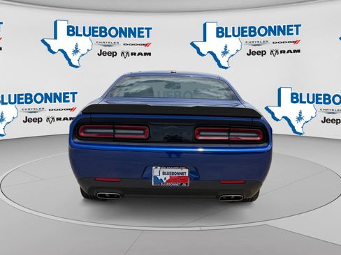 Certified 2022 Dodge Challenger GT w/ Blacktop Package RWD image 6