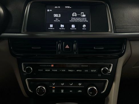 Used 2018 Kia Optima LX image 27