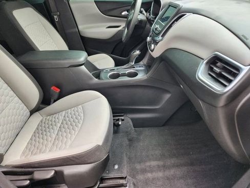 Used 2021 Chevrolet Equinox LT image 13