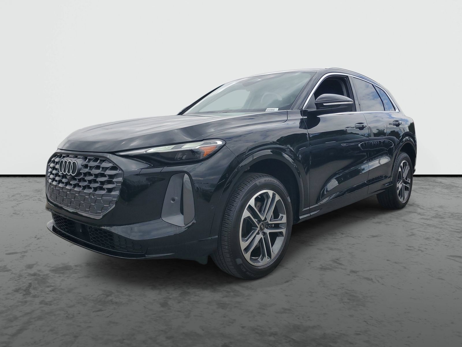 Used 2025 Audi Q5 Premium w/ Convenience Package AWD/4WD image 2
