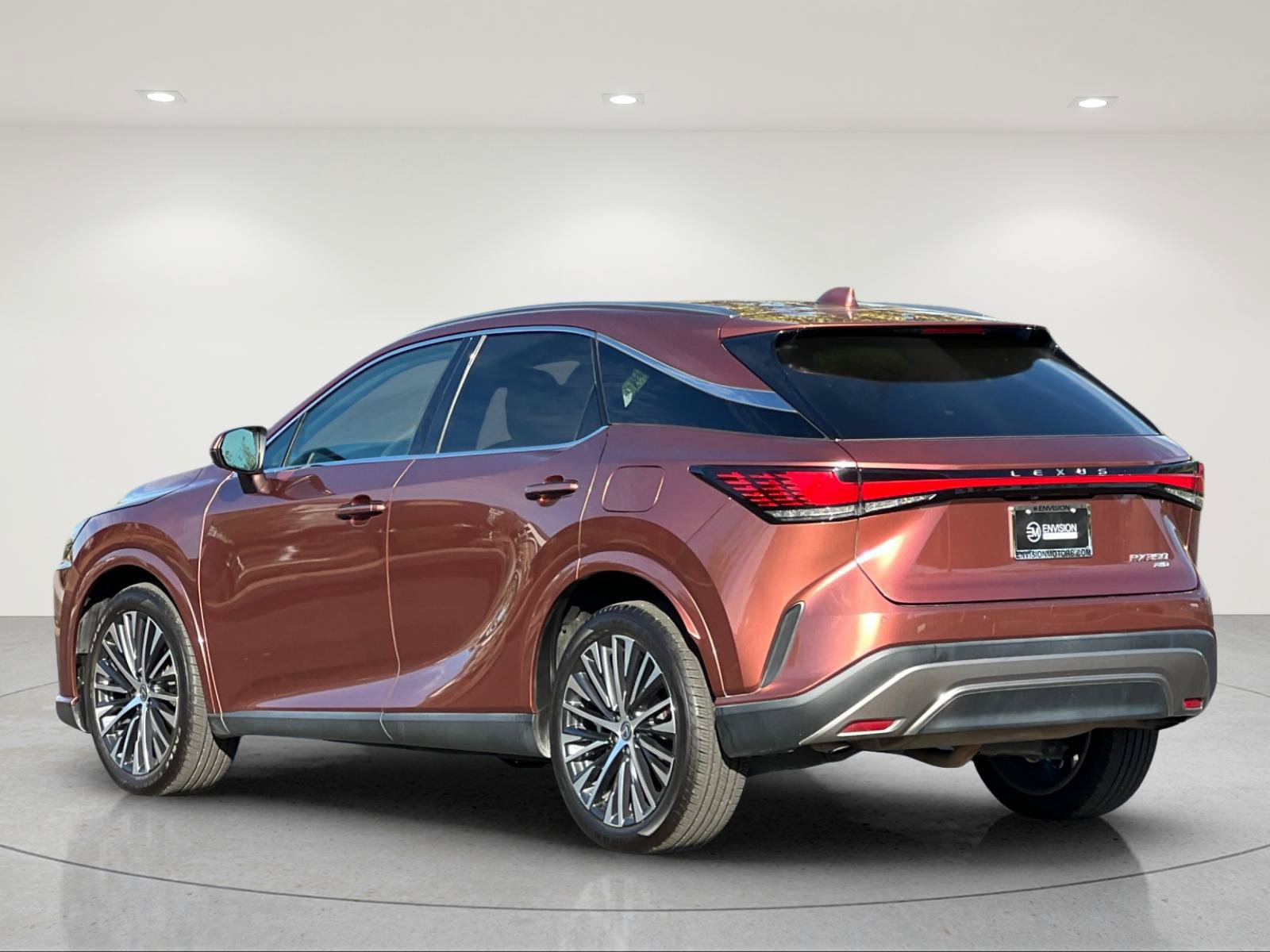 Used 2023 Lexus RX 350 Premium Plus w/ Cold Area Package AWD/4WD image 3