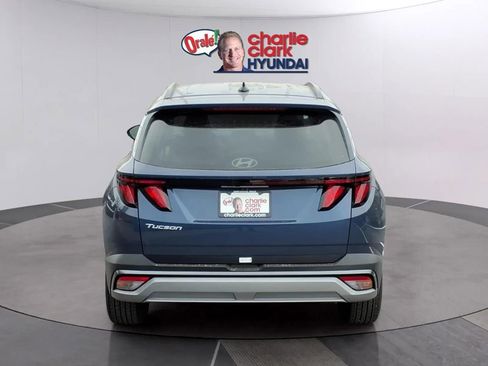 New 2026 Hyundai Tucson SEL image 4