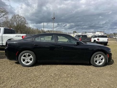 Used 2023 Dodge Charger SXT image 14