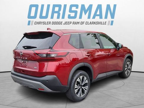 Used 2023 Nissan Rogue SV FWD image 6