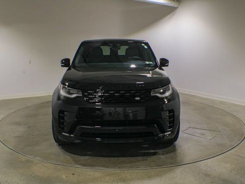 Certified 2025 Land Rover Discovery Dynamic SE AWD/4WD image 8