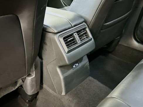 Used 2025 MAZDA CX-50 AWD 2.5 S w/ Premium Package image 29