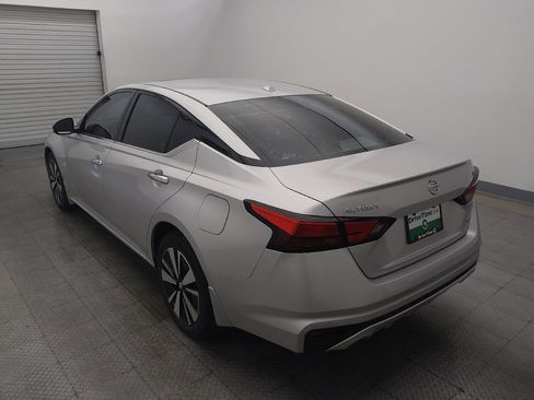 Used 2020 Nissan Altima 2.5 SV AWD/4WD image 5