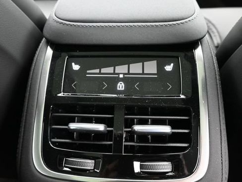 New 2026 Volvo XC90 T8 Ultra w/ Protection Package Premier AWD/4WD image 35