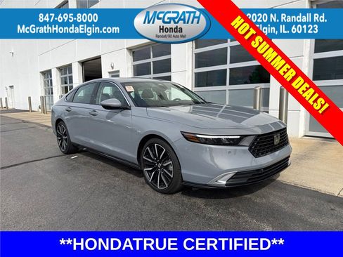 Used 2024 Honda Accord Touring image 1