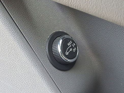 Certified 2021 Cadillac XT5 Premium Luxury image 30