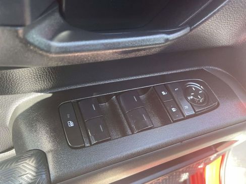 Used 2025 Toyota 4Runner TRD Off-Road image 25