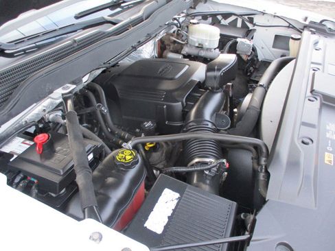 Used 2017 Chevrolet Silverado 2500 High Country image 25