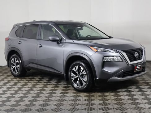 Used 2023 Nissan Rogue SV AWD/4WD image 2