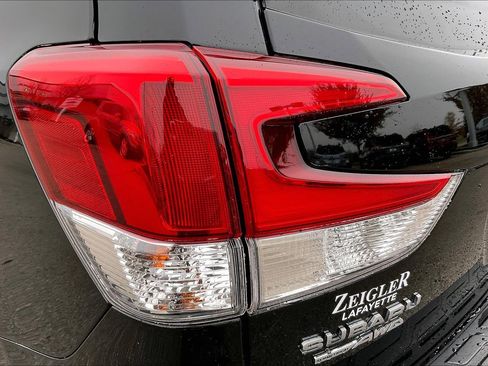 Used 2021 Subaru Forester Limited image 31