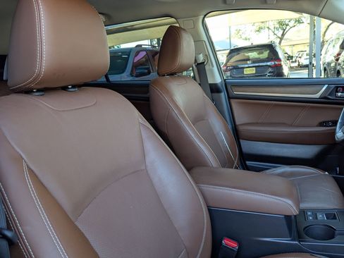 Used 2018 Subaru Outback 3.6R Touring w/ Popular Package #3 image 30