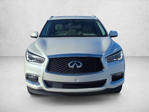 Used 2017 INFINITI QX60 FWD w/ Premium Package image 2