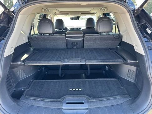 Used 2019 Nissan Rogue SL w/ Premium Package AWD/4WD image 22