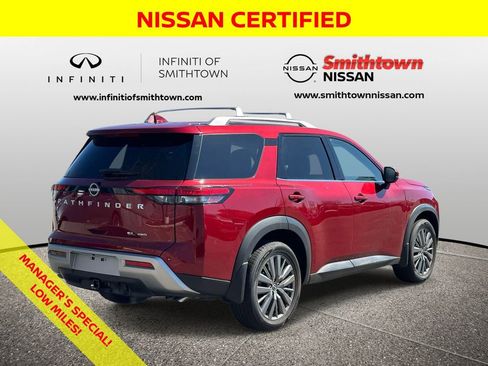 Certified 2025 Nissan Pathfinder SL w/ SL Premium Package image 9