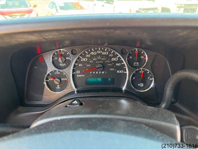 Used 2019 Chevrolet Express 3500 Extended w/ Driver Convenience Package RWD image 18