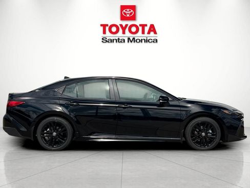 New 2026 Toyota Camry SE image 2