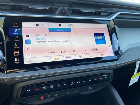 New 2026 Jeep Cherokee Laredo AWD/4WD image 10