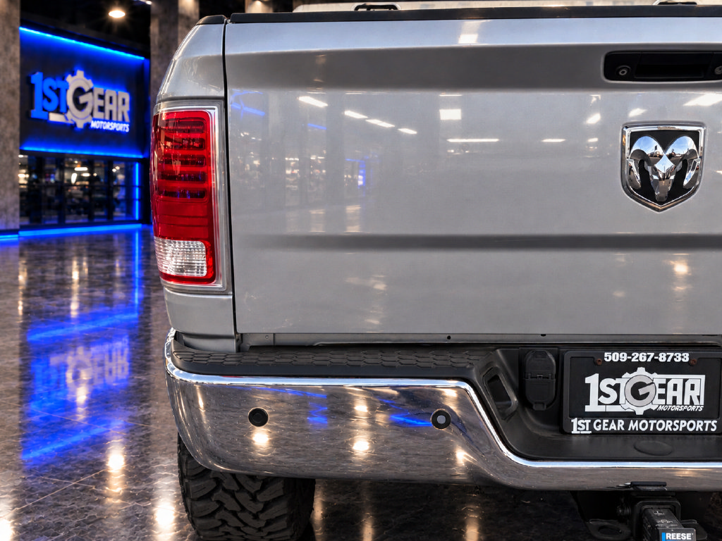 Used 2013 RAM 3500 Laramie w/ Convenience Group AWD/4WD image 13