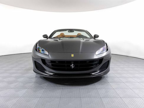Used 2019 Ferrari Portofino image 14
