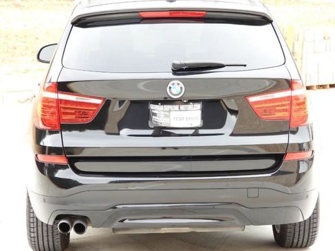 Used 2017 BMW X3 sDrive28i image 18