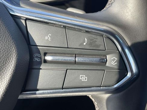 Used 2025 Chevrolet Tahoe Z71 image 30