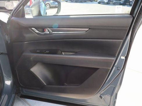 Used 2023 MAZDA CX-5 Carbon Edition image 27