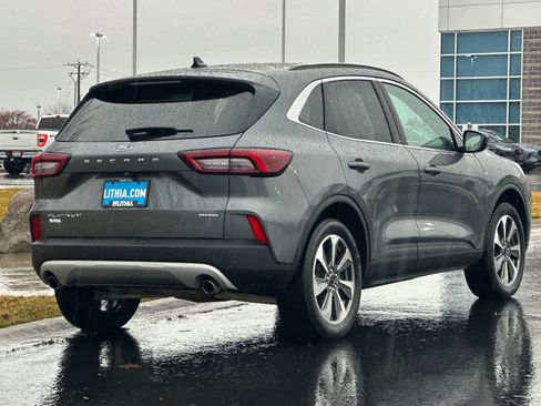 Certified 2025 Ford Escape Platinum image 2