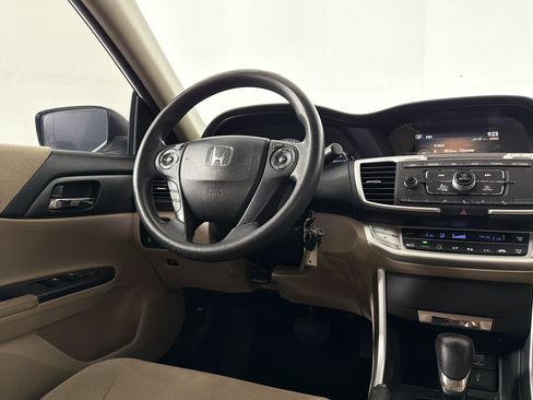 Used 2013 Honda Accord LX image 26