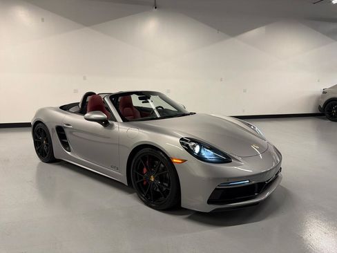 Used 2018 Porsche 718 Boxster GTS RWD image 12