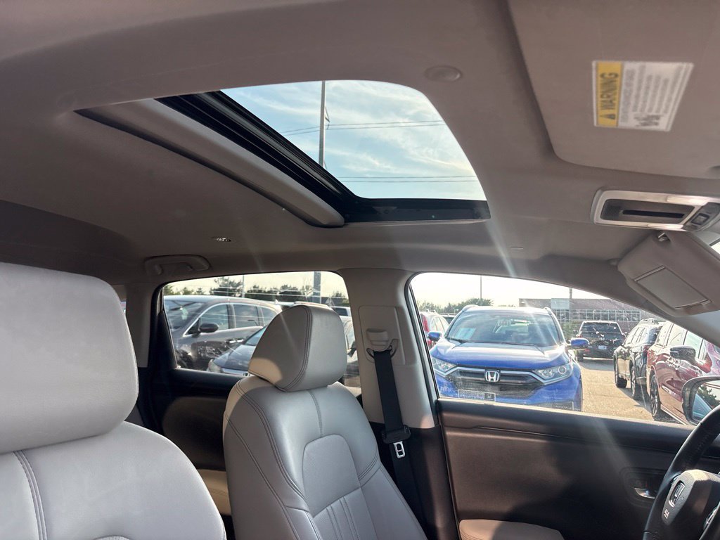 Certified 2025 Honda HR-V EX-L image 27