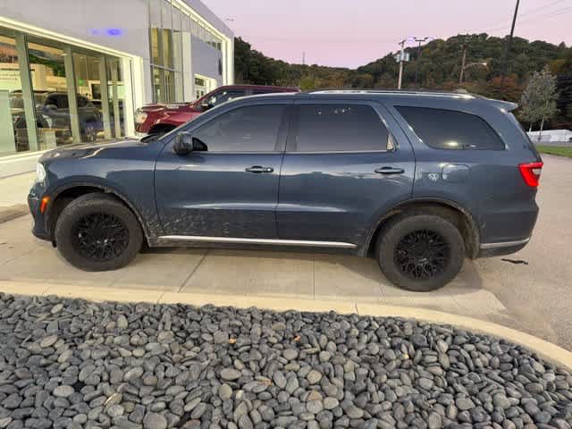 Used 2021 Dodge Durango SXT AWD/4WD image 2