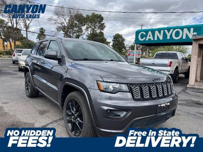 Used 2017 Jeep Grand Cherokee Altitude