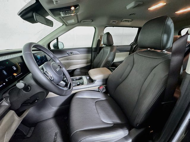 Certified 2026 Kia Carnival EX FWD image 21