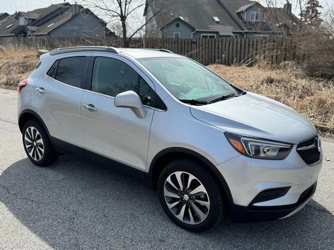 Used 2022 Buick Encore Preferred w/ Safety Package image 4