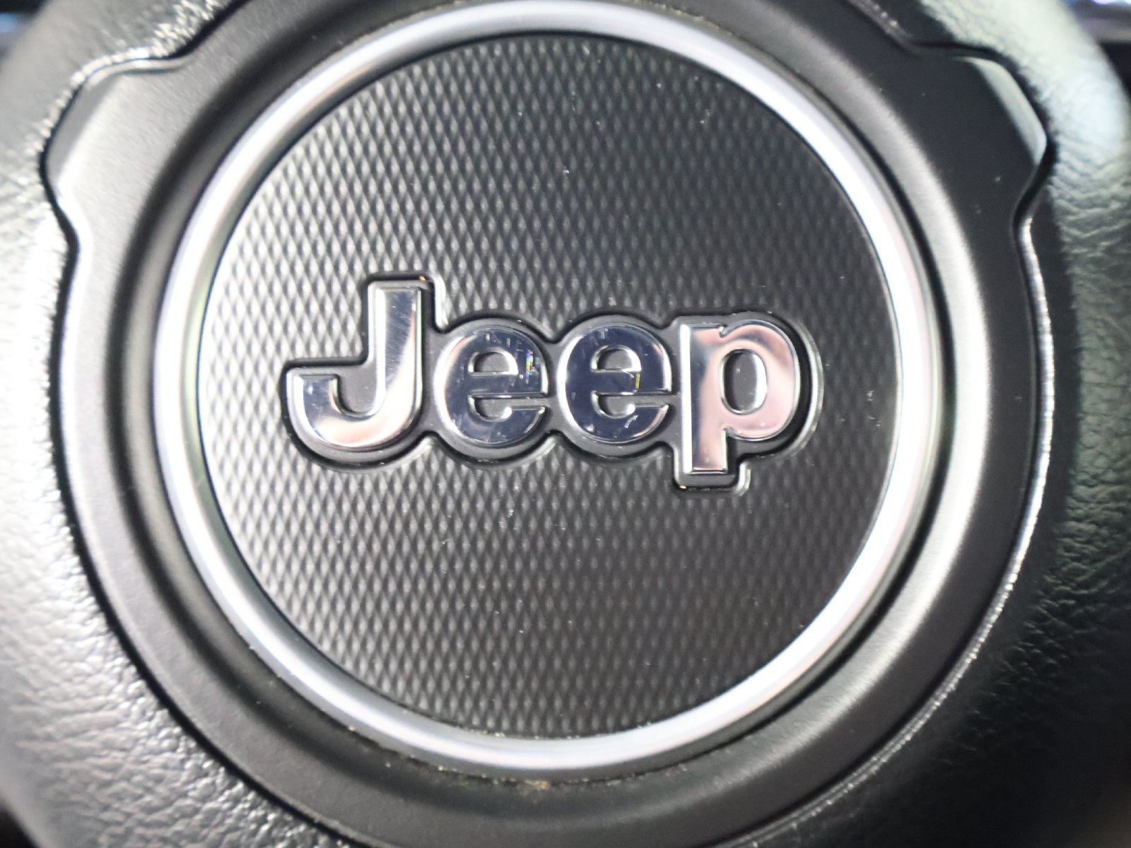 Used 2024 Jeep Wrangler Unlimited Rubicon 4xe w/ Capability Package AWD/4WD image 32