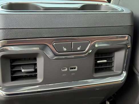 New 2026 GMC Sierra 2500 Denali Ultimate w/ Max Trailering Package AWD/4WD image 16