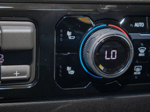 New 2026 Chevrolet Silverado 2500 LT image 15