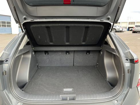 Used 2025 Hyundai Kona SEL image 31